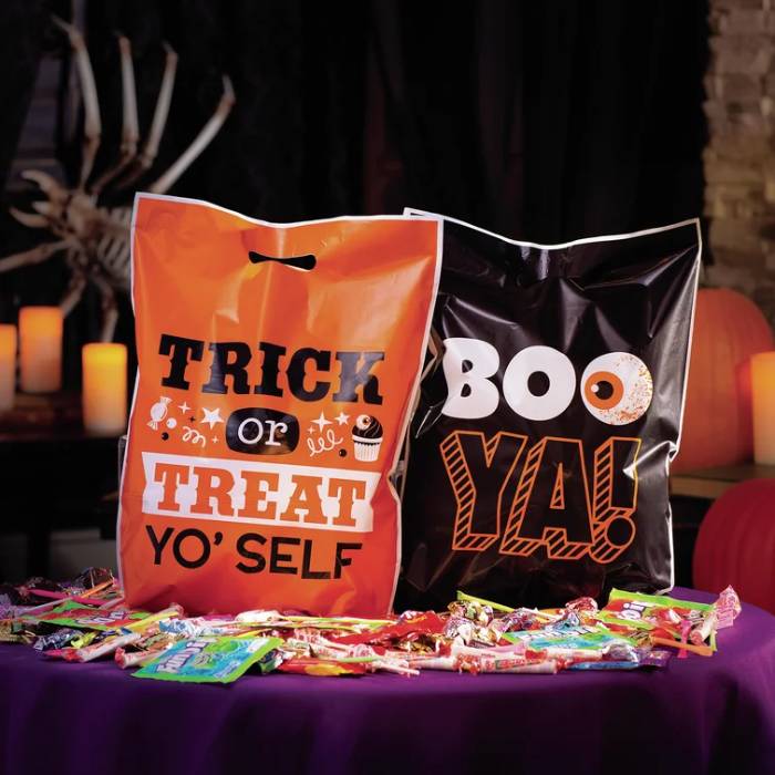 crafting-enchanting-halloween-gift-bag-ideas-for-all-ages